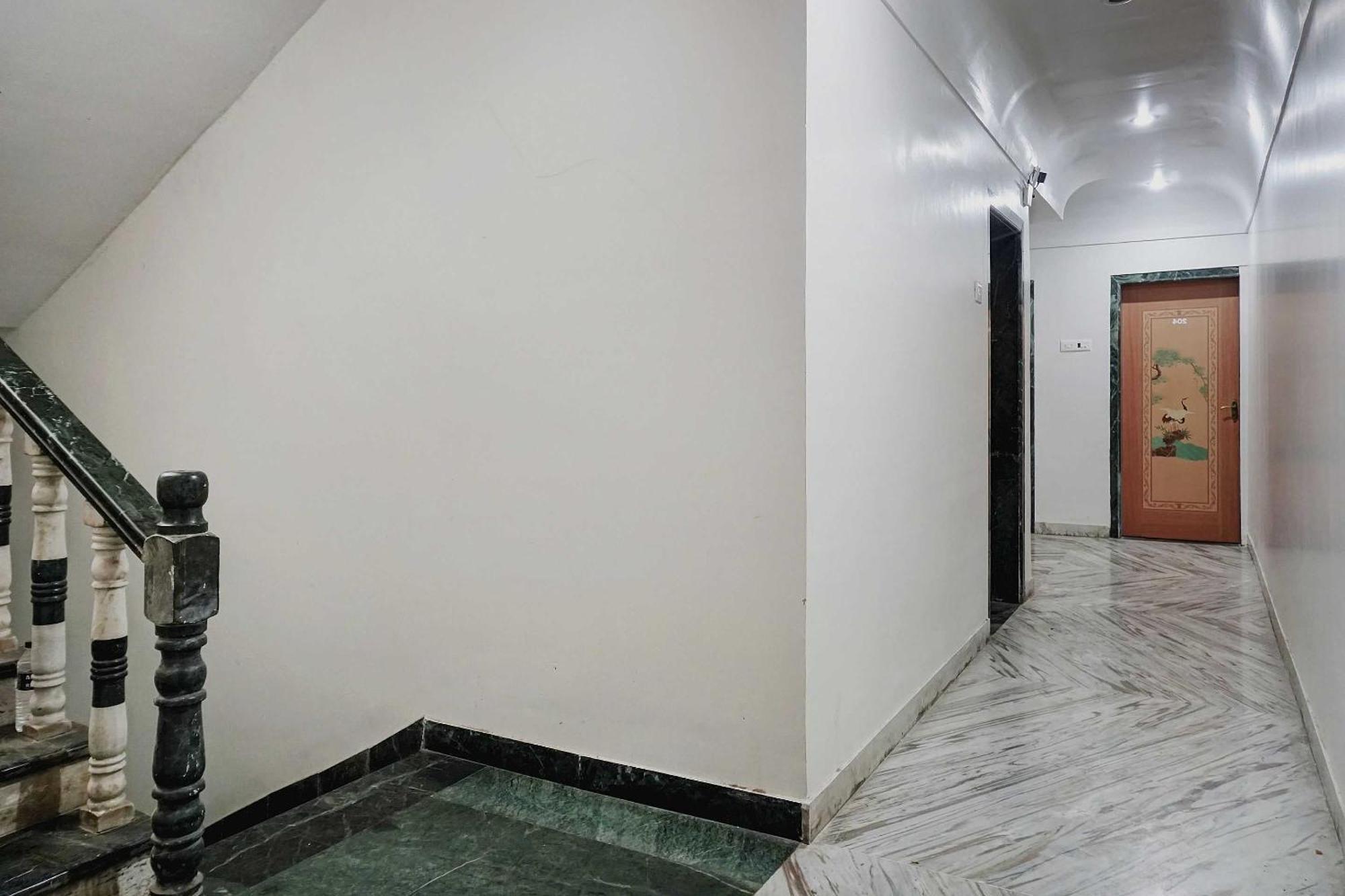 Collection O Shreya Talegaon Dabhade Exterior foto