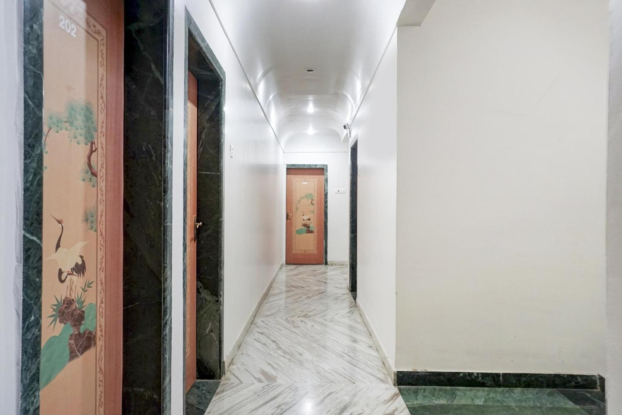 Collection O Shreya Talegaon Dabhade Exterior foto